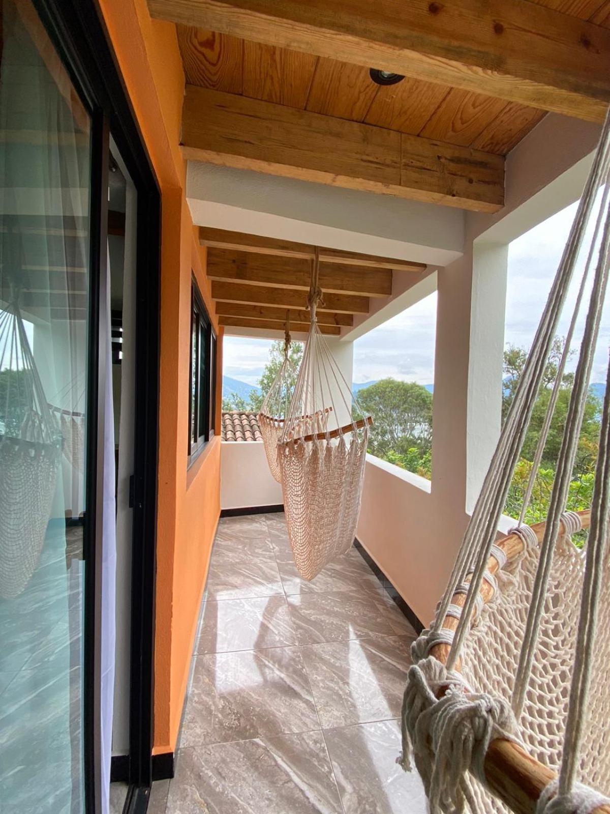 Hospedaje Anturios บาเญเดบราโว ภายนอก รูปภาพ