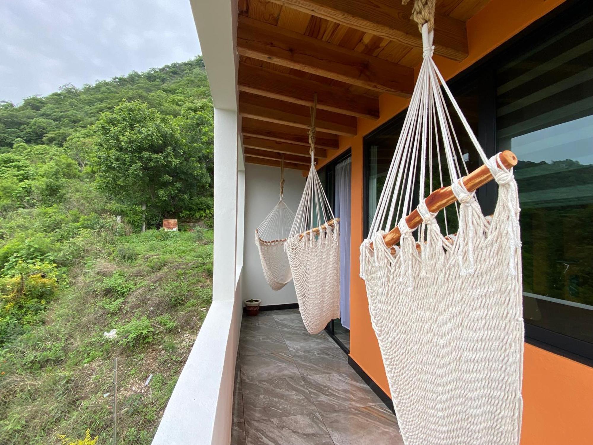 Hospedaje Anturios บาเญเดบราโว ภายนอก รูปภาพ